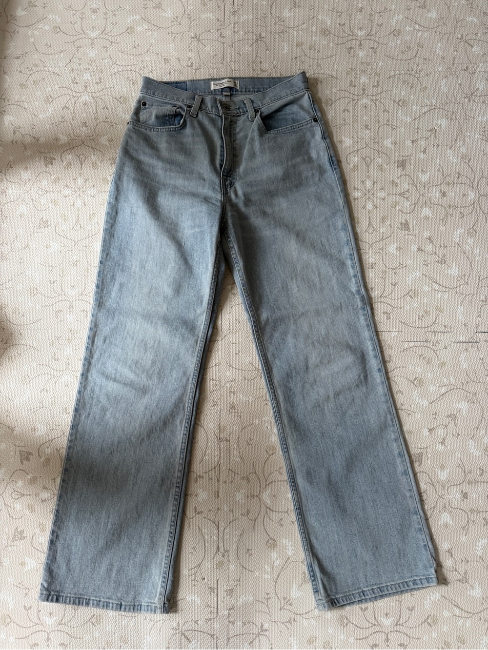 Abercrombie curve love 90’s relaxed high rise jeans